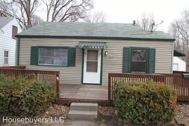 Main picture of 3715 Wright St