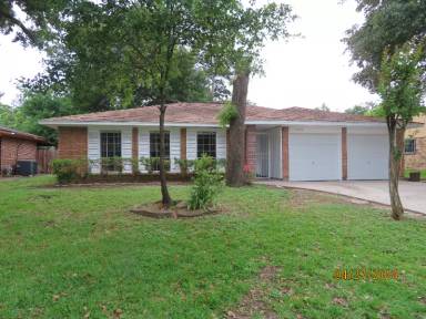 Main picture of 10802 Garrick Ln