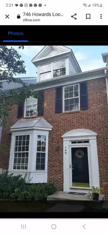 Main picture of 746 Howards Loop