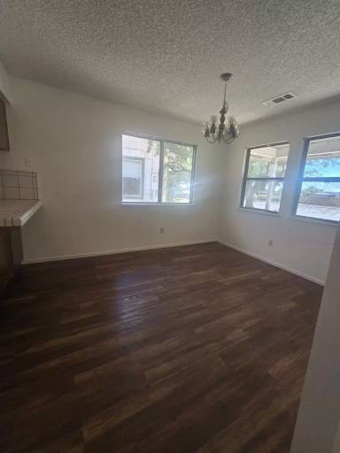 Main picture of 2253 N 10th Ave
