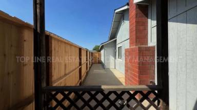 Main picture of 1451 E Brea Ave