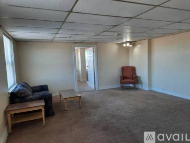Main picture of 217 W Ash St