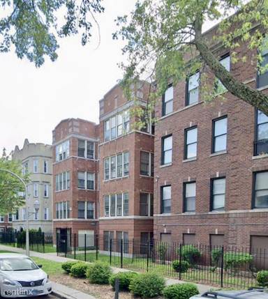 Main picture of 7600 S Essex Ave