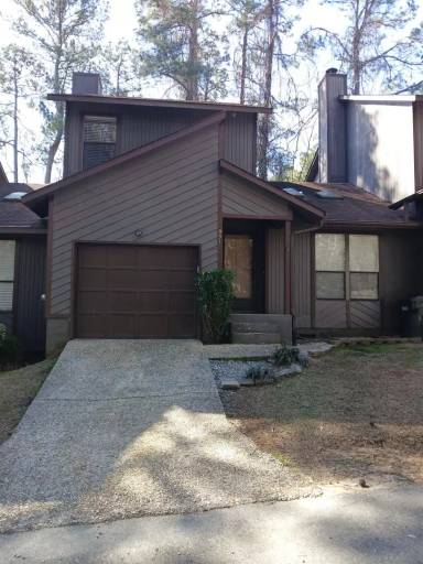 Main picture of 951 Creek Side Run