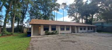 Main picture of 1715 SW 69th Way