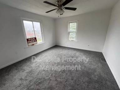 Main picture of 706 Kaye Ave