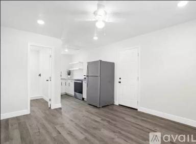 Main picture of 2728 14th Ave S