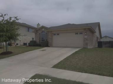 Main picture of 5205 Golden Gate Dr