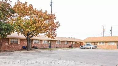 Main picture of Red Oaks Apartments