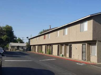 Main picture of 2010 Larcus Ave