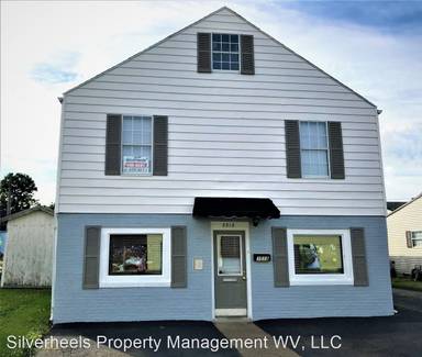 Main picture of 3500 Elm St