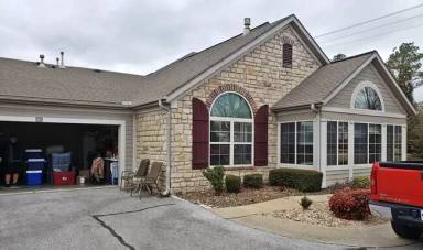 Main picture of 2100 W New Hope Rd