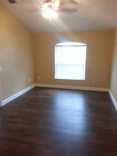Main picture of 511 Blackbird Ln