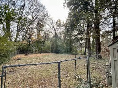 Main picture of 504 Webb St