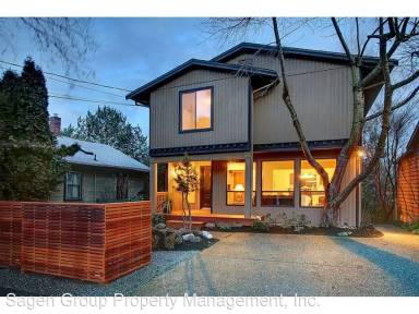 Main picture of 126 27th Ave E