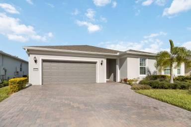 Main picture of 6129 Citrus Grove Ct