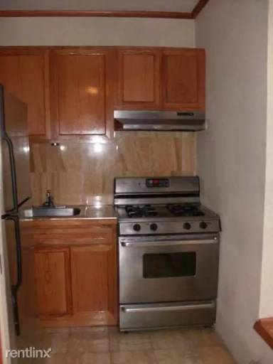 Main picture of 423 Lincoln Pl