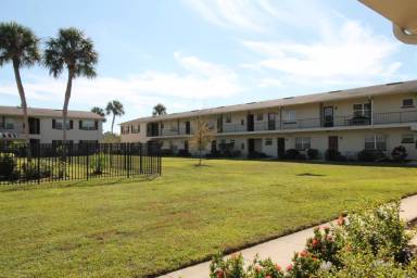 Main picture of Silver Pines Apartments