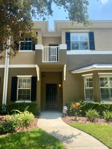 Main picture of 7558 Tamarind Ave