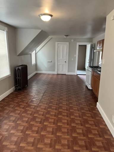 Main picture of 2347 S 26th St
