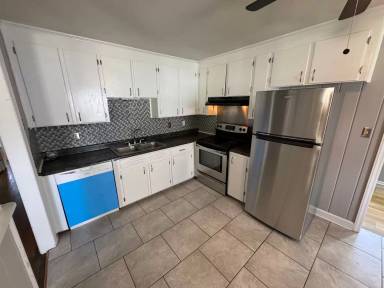 Main picture of 3930 Litchfield Rd