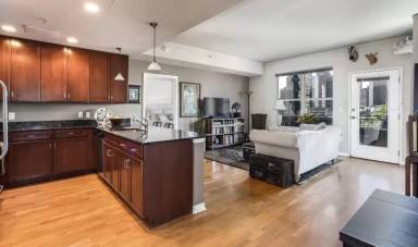 Main picture of Grant Park Condos