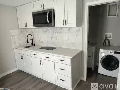 Main picture of 8853 Roble Way