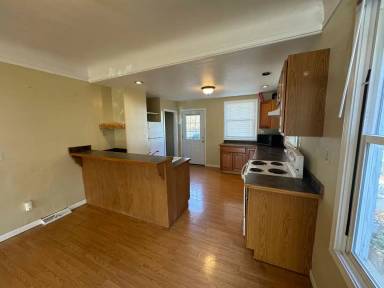 Main picture of 1225 3rd Ave N