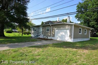 Main picture of 3410 Oaks Rd