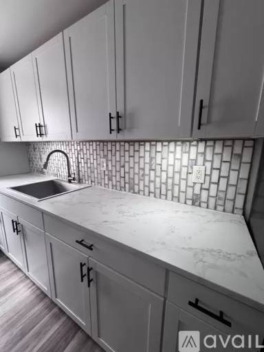 Main picture of 828 Silver Ave