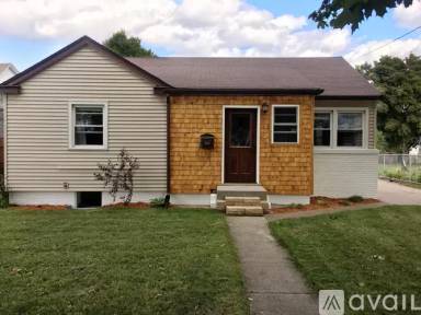 Main picture of 1624 Longyear Ave