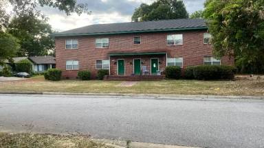Main picture of 2021 Lockwood Ave