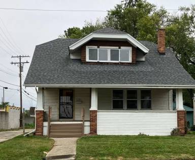 Main picture of 17384 Northrop St
