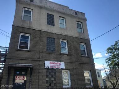 Main picture of 421 Bishop Ave
