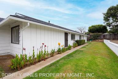 Main picture of 622 Santa Fe Dr