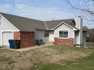 Main picture of 934 Alma Dr