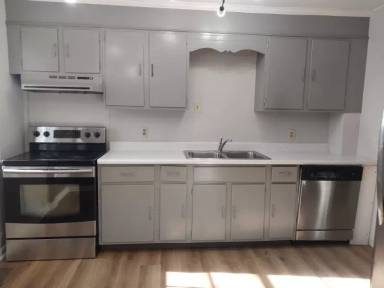 Main picture of 208 E Tennessee Ave