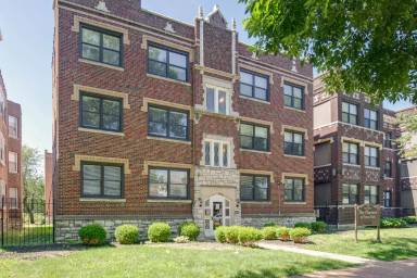 Main picture of 5590 Pershing Ave