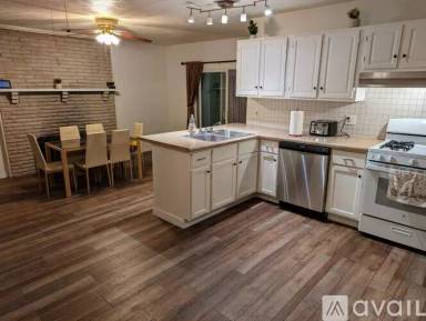 Main picture of 4001 Thackin Dr