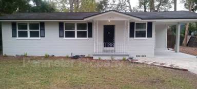 Main picture of 3676 Smithfield St