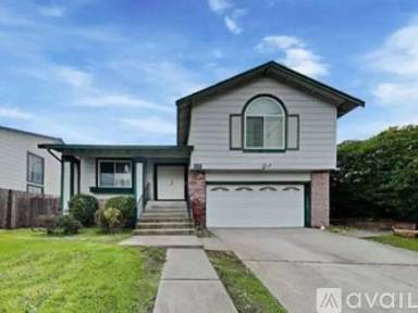 Main picture of 350 Topsail Dr