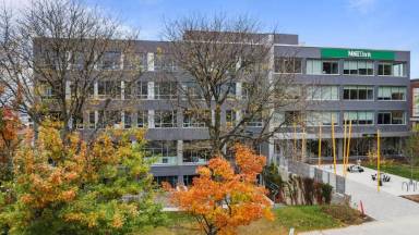 Main picture of 77 Pine St