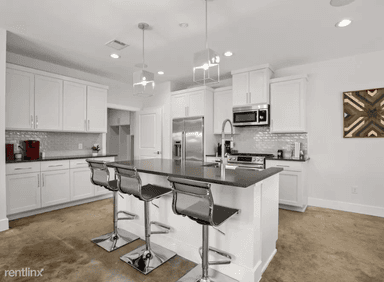 Main picture of 3009 Kuhlman Ave