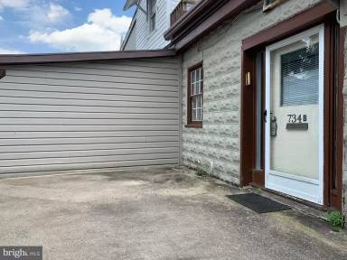 Main picture of 734 Fairground Ave