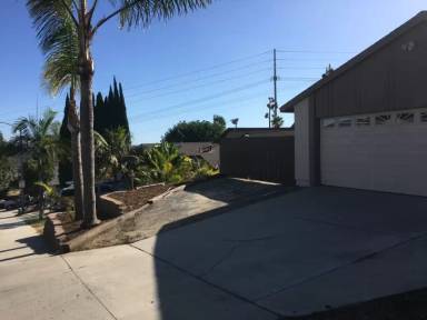 Main picture of 3551 Meadow Ln