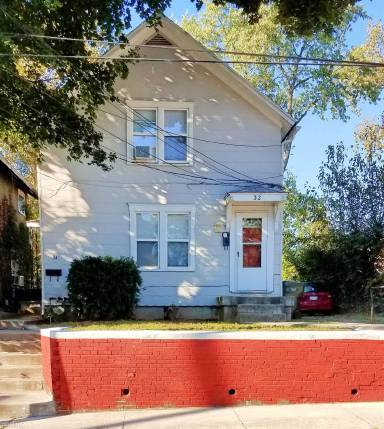 Main picture of 30 W Duncan St