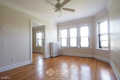 Main picture of 2419 W Sunnyside Ave