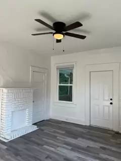 Main picture of 140 Eighth St