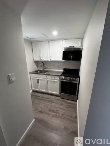 Main picture of 51 Hobby St