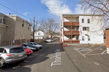 Main picture of 17 Thornton Ave